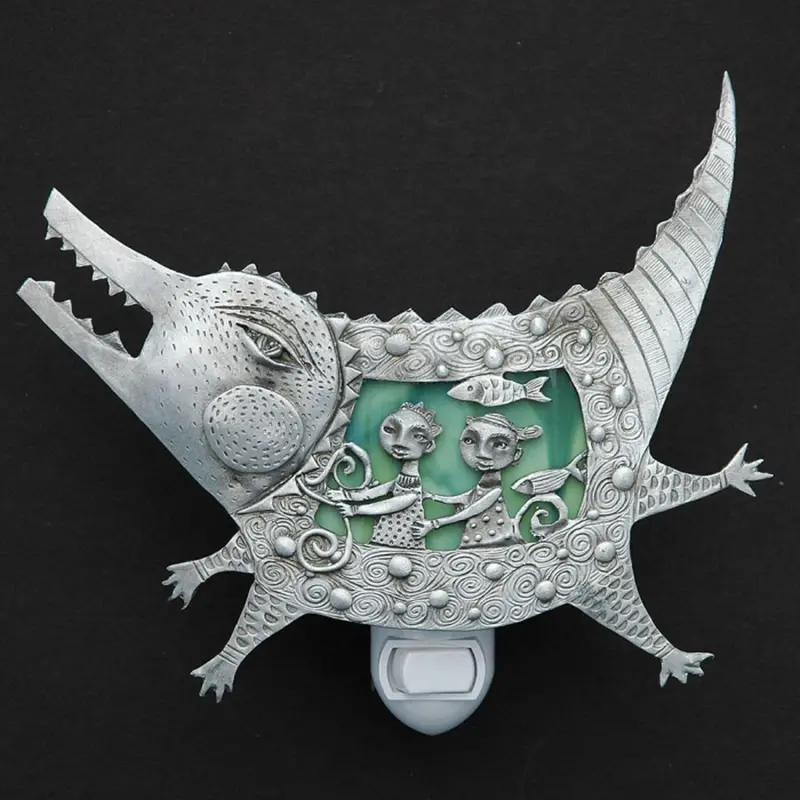 Crocodile Smile Playful Led Night Light 1