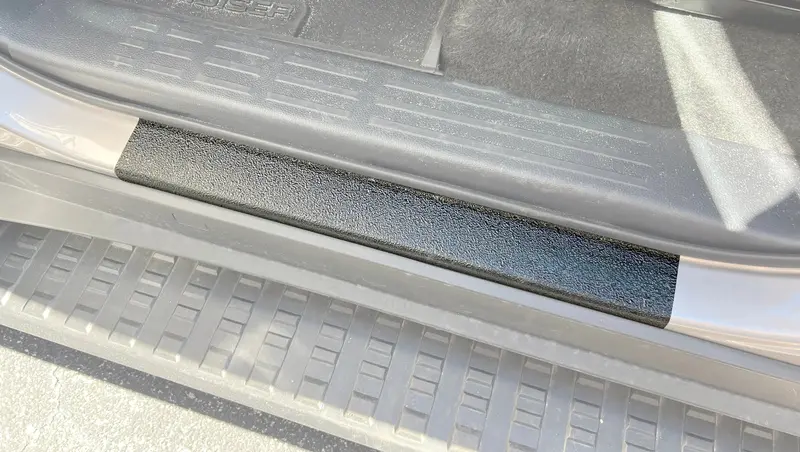 Door Sill Protection Overlays For 2024+ Toyota Land Cruiser And Gx 550 1