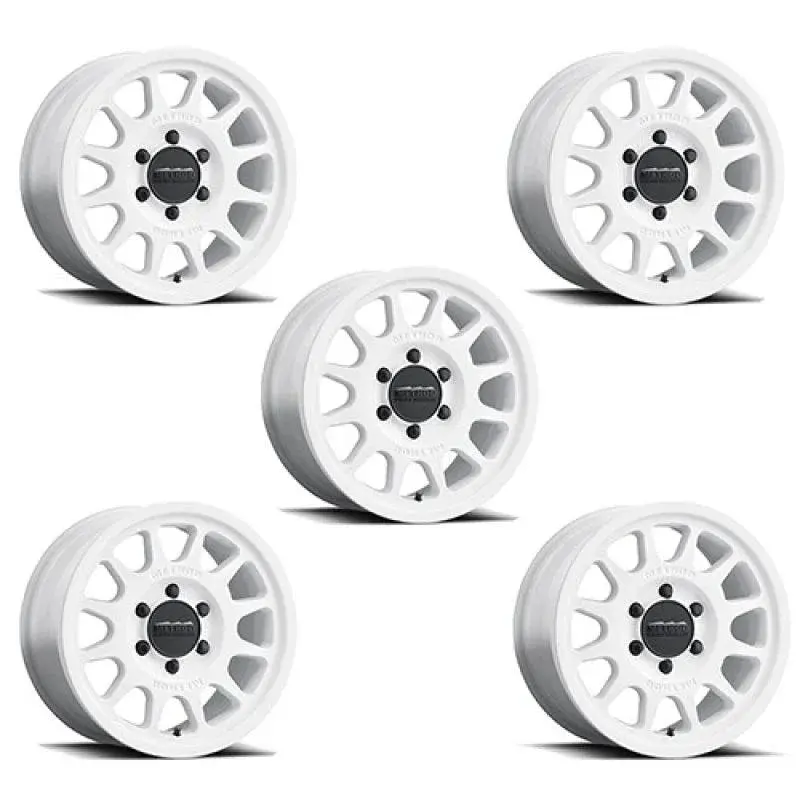 Ford Racing Method Oxford White 17X8.5 Wheel Kit – Compatible With 2021+ Non-Raptor Bronco 1