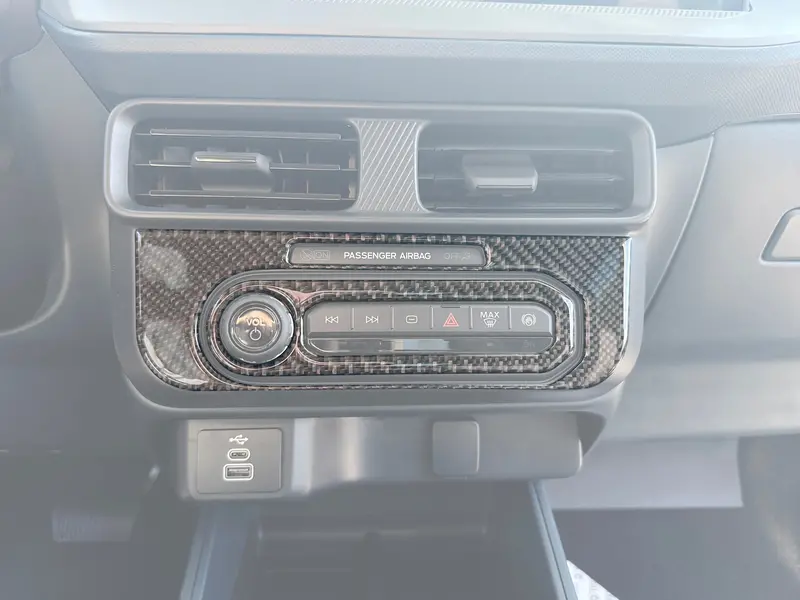 Maverick 2025+ Center Dash Accent Trim Kit 1