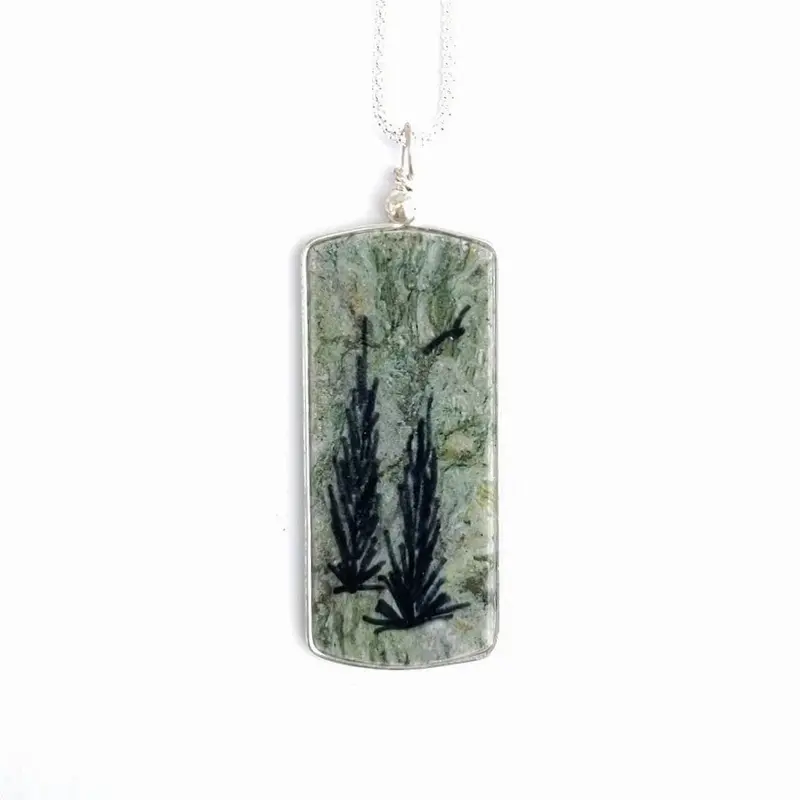 Minimalist Northern Oblong Pendant 1