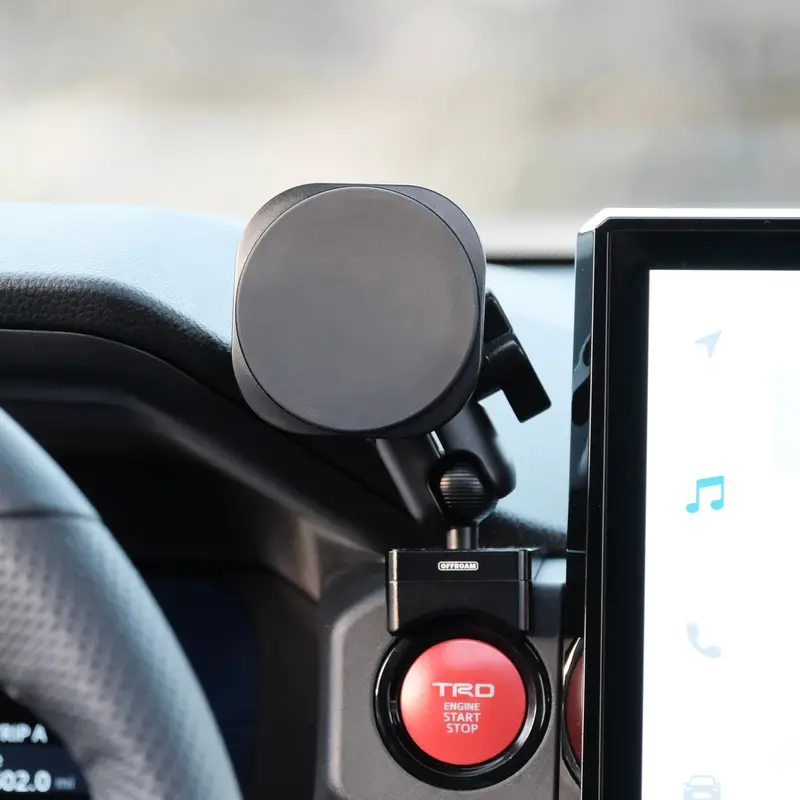 Offroam Magsafe-Compatible Smartphone Mount For 2024+ Tacoma & 2025+ 4Runner 1