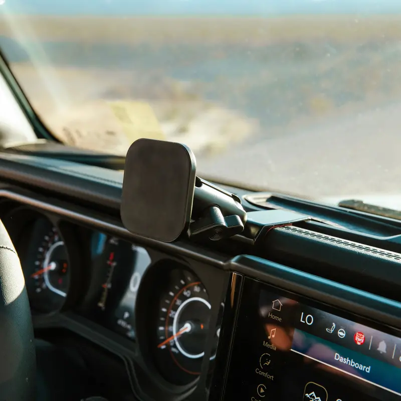 Offroam Magsafe-Compatible Vent Mount For 2018+ Jeep Wrangler Jl 1
