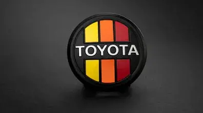 Toyota Heritage Rally Tri-Bar Wheel Cap – Oem Fit For Land Cruiser, Tacoma, And 4Runner 1