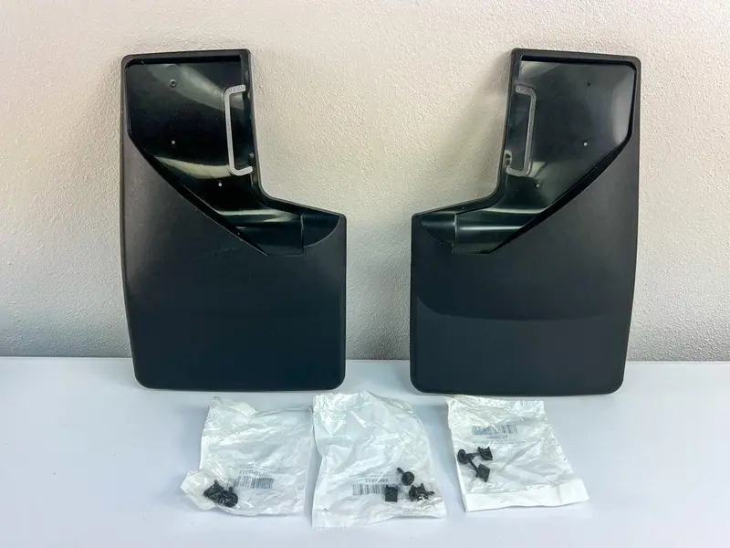 Weathertech Rear No-Drill Mudflaps For 2021+ Bronco With 315 Tires & Metal Rear Bumper 1
