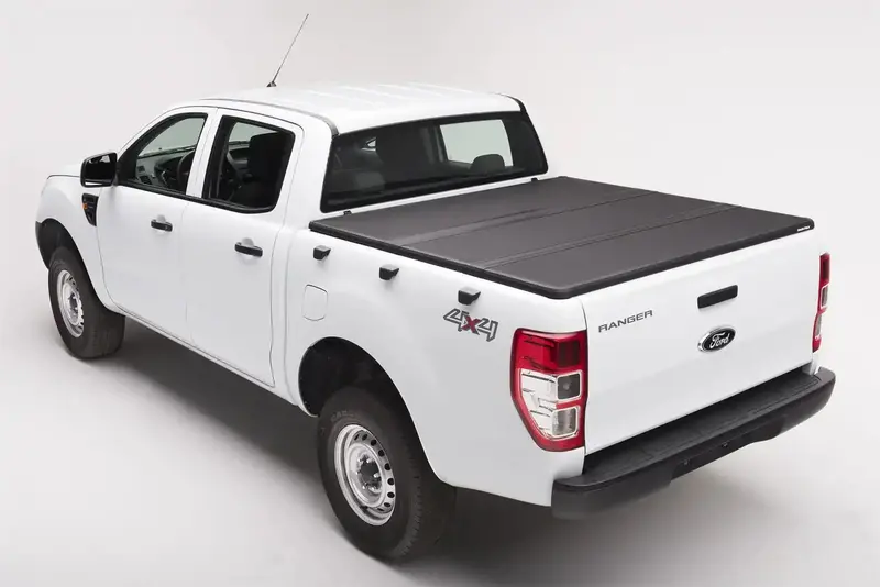 Extang Solid Fold 2.0 Tonneau Cover – Mercedes-Benz X-Class (1578 Mm Length) 1